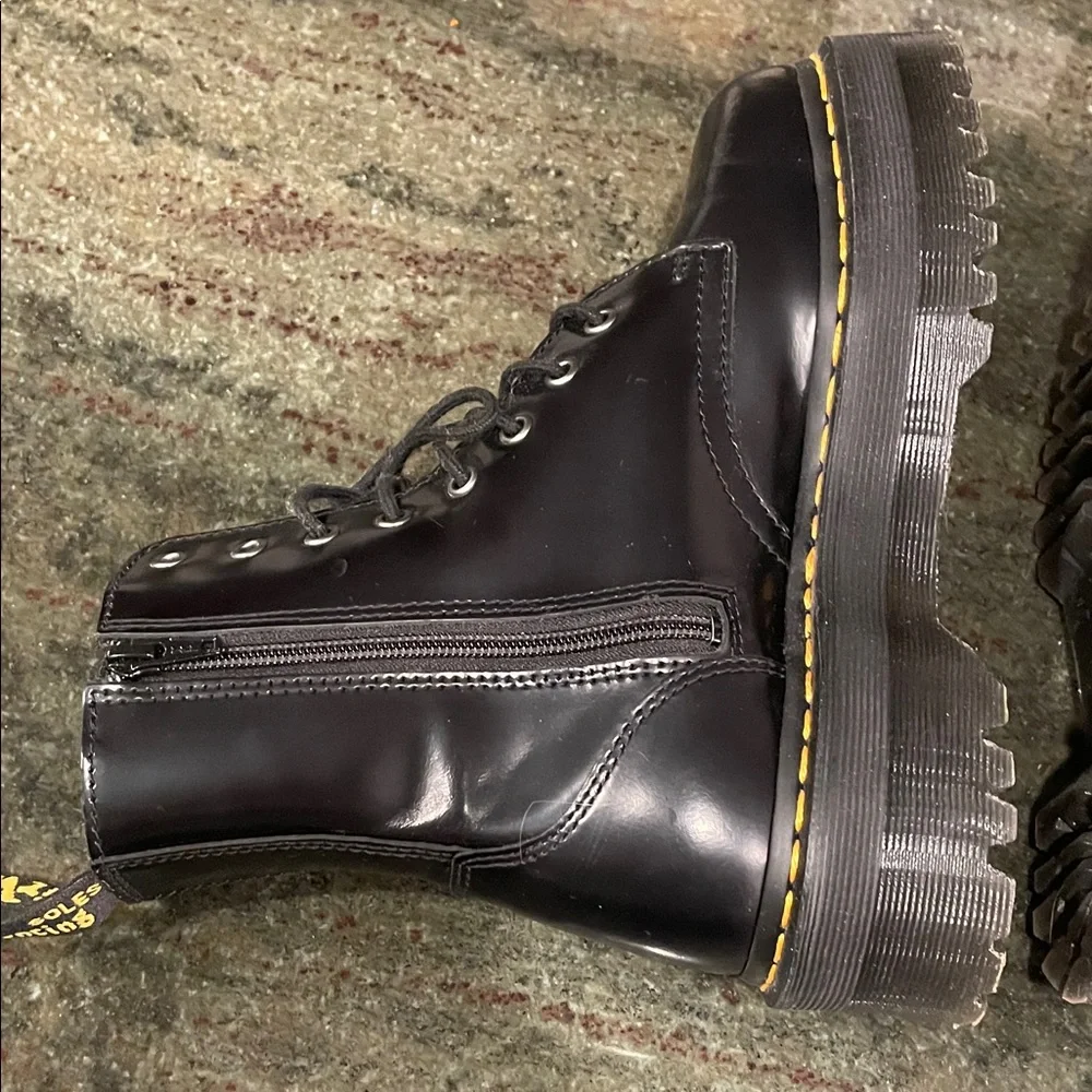 Dr. Martens Leather Women's Boots JADON Platform FITS US 9 marked EU 41 US 8 - Picture 13 of 16
